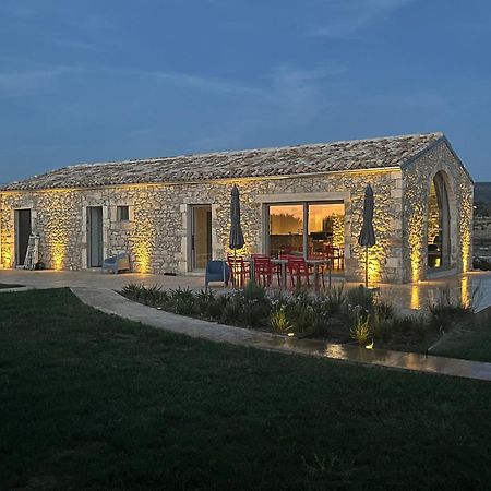 La Bella Vita Agriturismo Chiaramonte Gulfi Εξωτερικό φωτογραφία